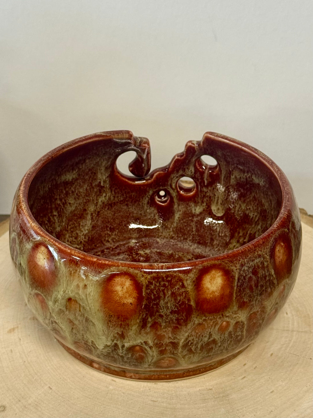 Yarn bowl with rich browns
