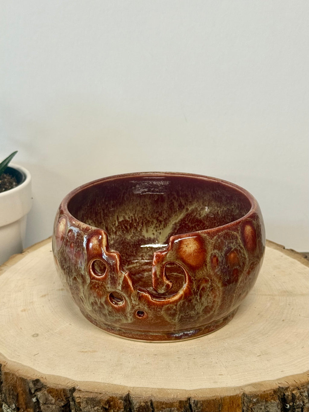 Yarn bowl with rich browns