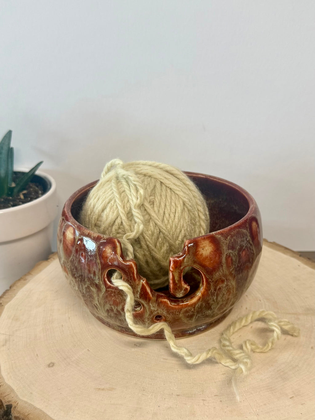 Yarn bowl with rich browns